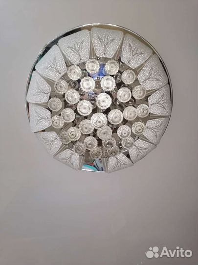 Люстра потолочная