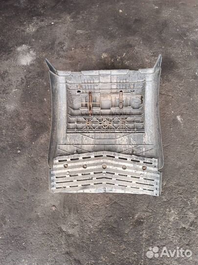 Брызговик задний правый MAN TGA 2006