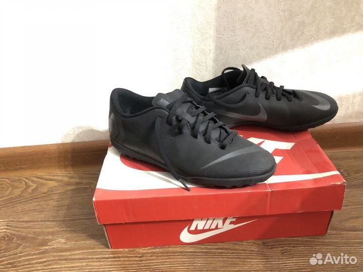 Бутсы nike