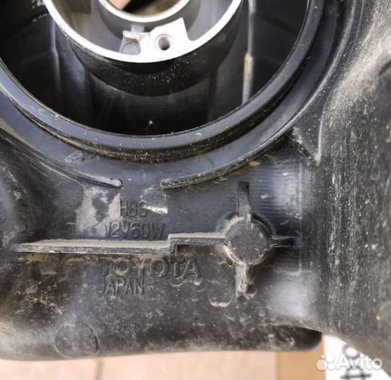 Фара Toyota Camry