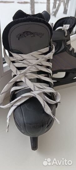 Коньки хоккейные Stingrey