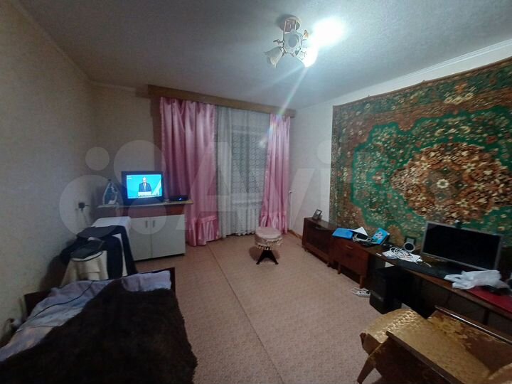 2-к. квартира, 63,5 м², 2/5 эт.