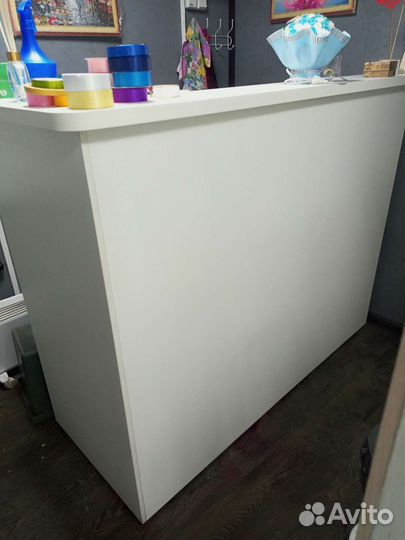 Стойка ресепшн бу