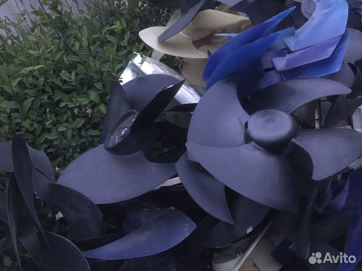 С наружки пропейлер хитачи 9