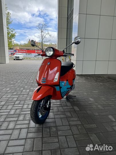 Скутер Vespa primavera 125 (2024)