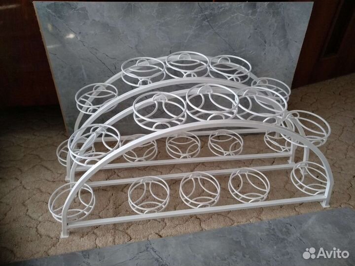 Подставка для цветов (для фиалок)