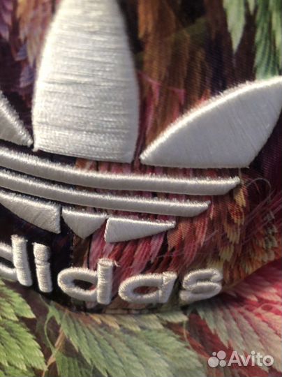 Кепка и шапка adidas.Оригинал