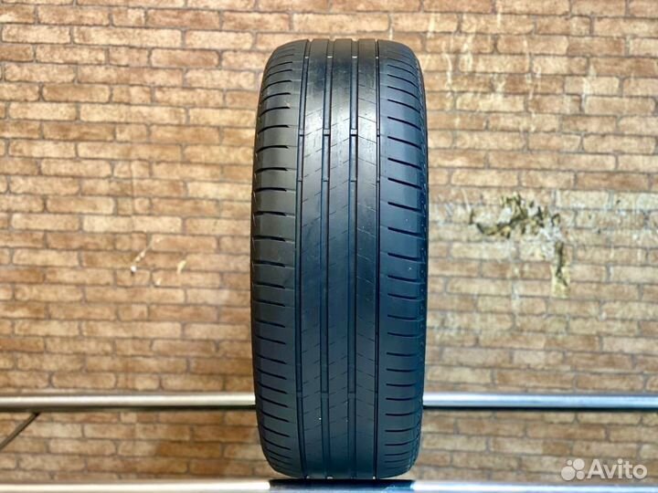 Bridgestone Turanza T005 225/55 R18