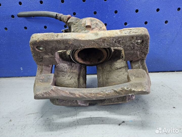 Суппорт тормозной передний Chery Tiggo (T11)