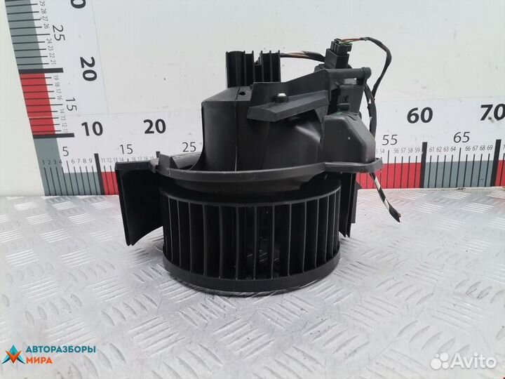 Моторчик печки Opel Zafira 3 (C) 2012 13333050