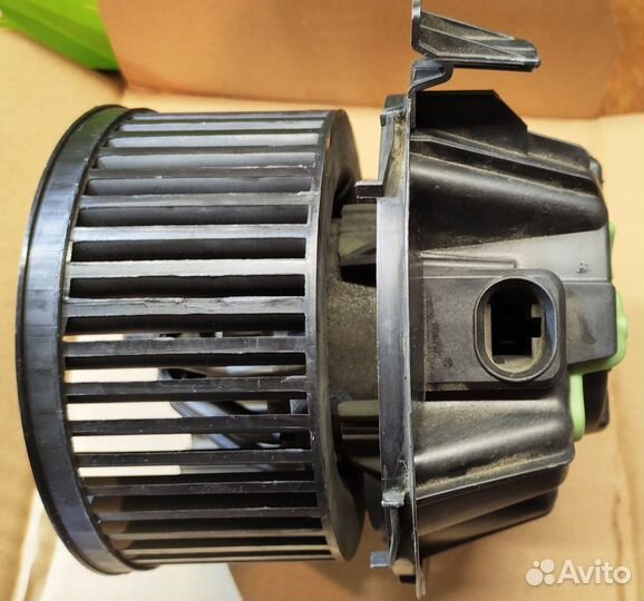 Вентилятор отопителя для Логан, Сандеро, Ларгус