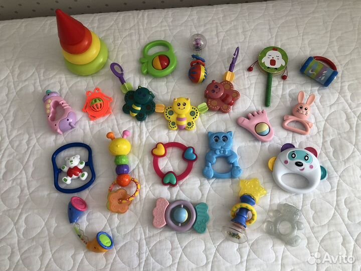 Погремушки для малыша
