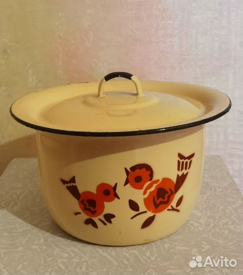 Ночной горшок советский