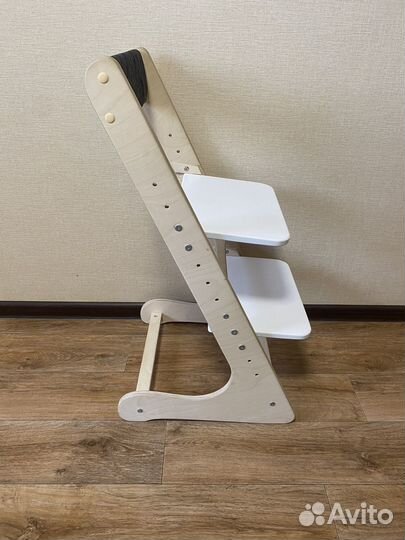 Детский растущий стул