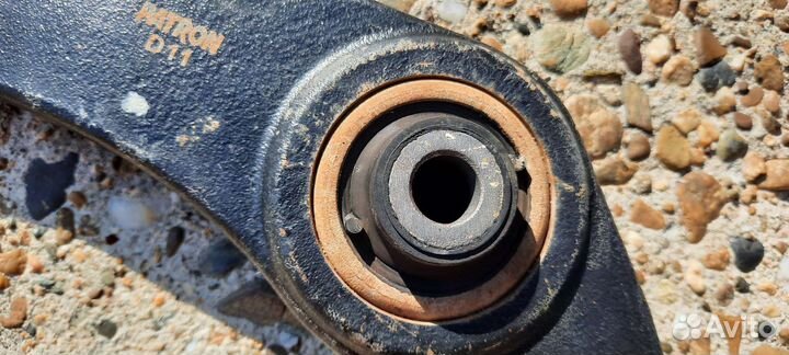 Рычаги переднии Peugeot 206