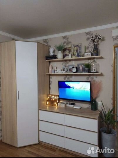 Шкаф угловой