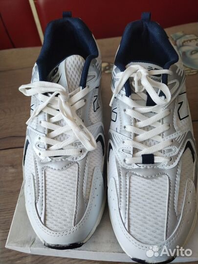 Кроссовки мужские