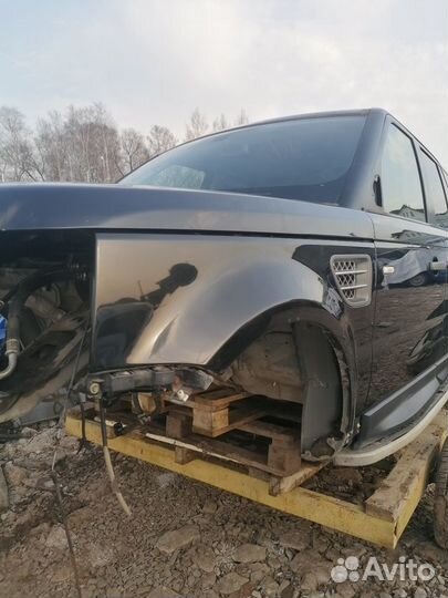 Крыло переднее левое Land Rover Range Rover Sport