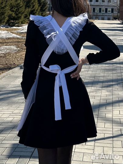 Школьный фартук