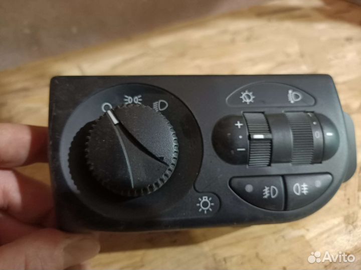 Модуль света/блок управления светом LADA Priora