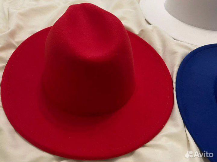Шляпа фетровая - белая/черная/красная