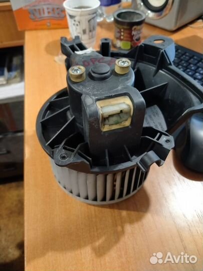 Opel Corsa D купе моторчик печки