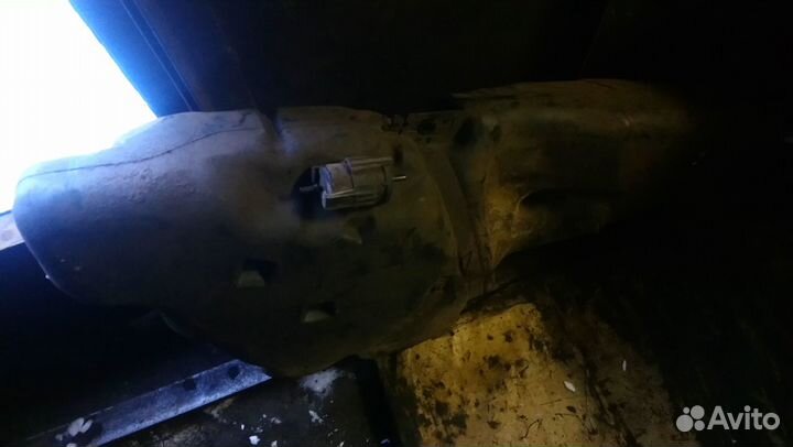 Продается топливный бак на рено симбл