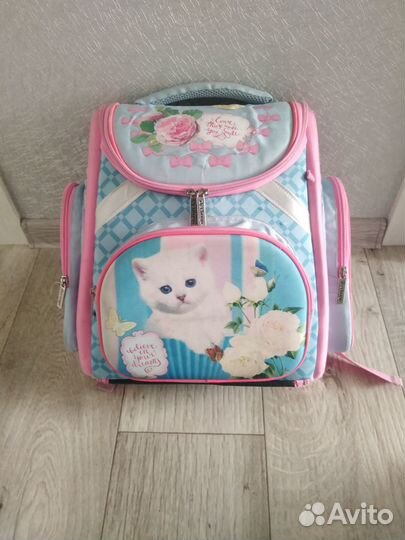 Рюкзак школьный для девочек