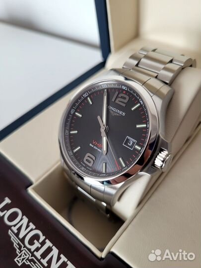 Часы Longines Conquest V.H.P. L3.726.4.56.6