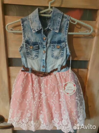 Детское нарядное платье рост 110 на 3года