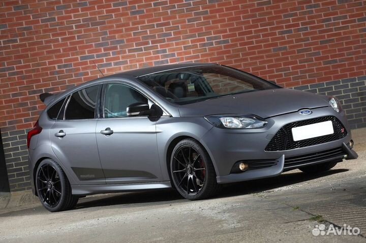Клыки на перед Mountune для Ford Focus 3 ST 13-14