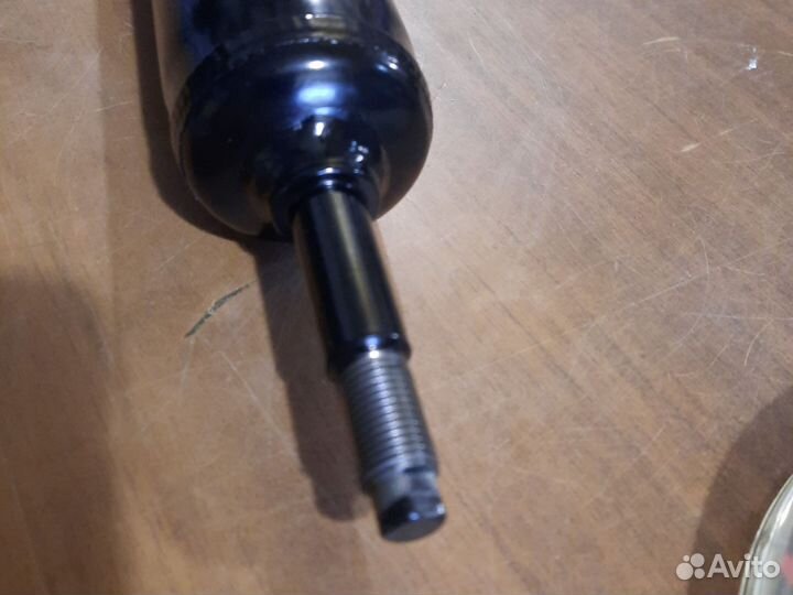 Амортизатор Discovery 1, Defender передний газовый