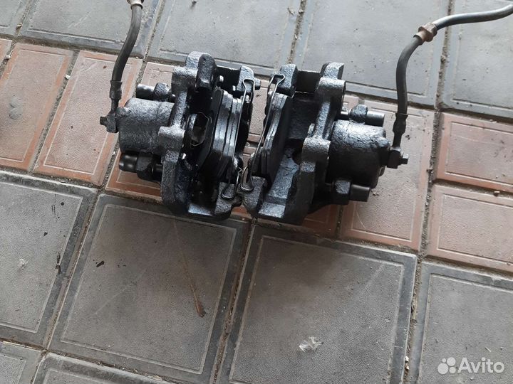 Суппорта передние Opel Vectra B