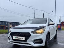 Hyundai Solaris 1.4 AT, 2018, 170 000 км, с пробегом, цена 799 000 руб.