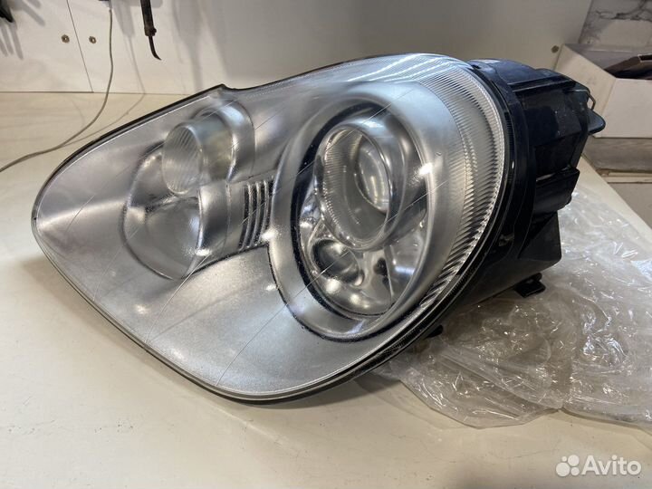 Фара левая porsche cayenne 955