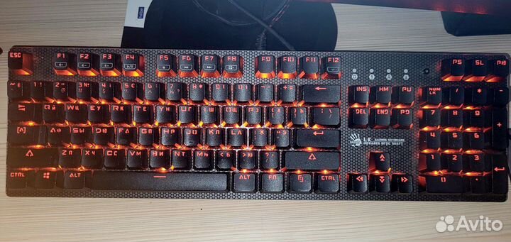 Механическая клавиатура bloody B800