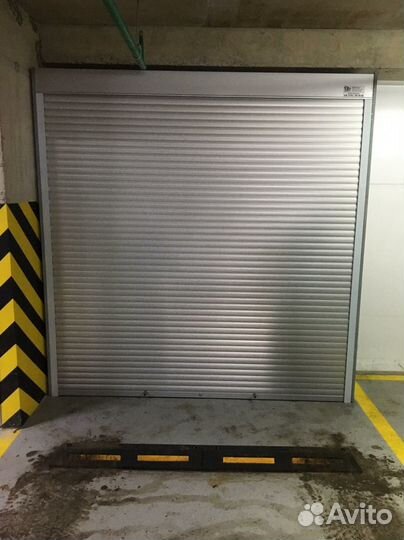 Роллетные шкафы в паркинг/ Шкаф для паркинга