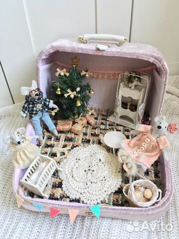 Дом чемодан,кукольный домик