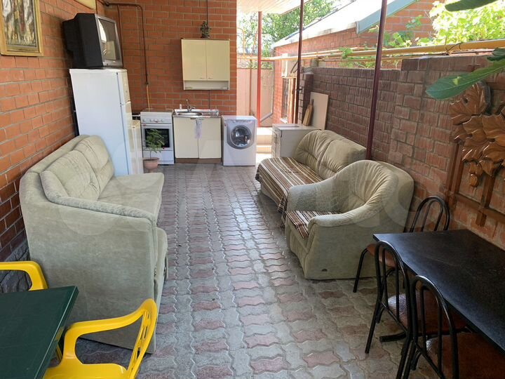 Комната 18 м² в 1-к., 1/2 эт.