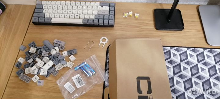 Кастомная беспроводная клавиатура обмен/продажа