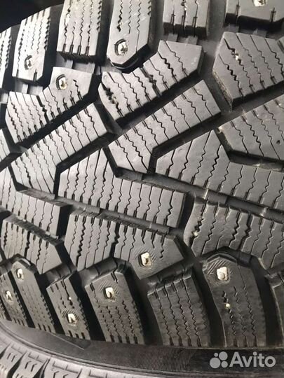 Pirelli Ice Zero 235/55 R17