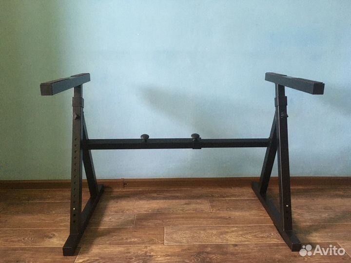 Стойка для клавишных Soundking DF084