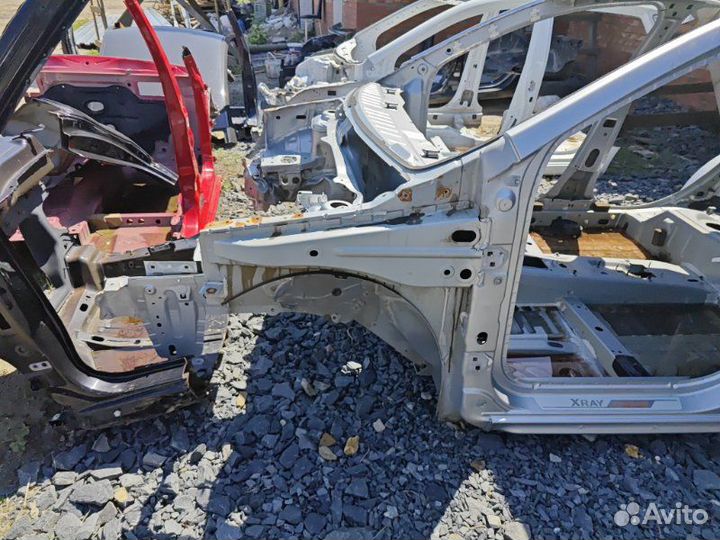 Четверть (лонжерон) передняя левая LADA X-Ray