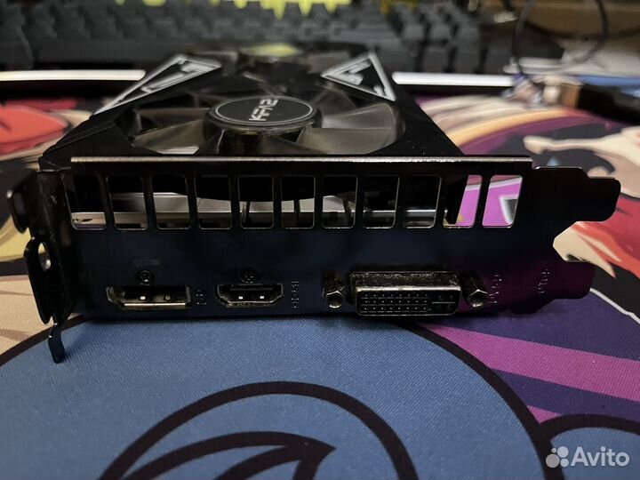 Видеокарта KFA2 gtx1650 4gb