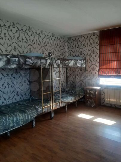 Комната 45 м², 2/2 эт.