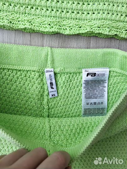 Новый вязаный костюм. Xs-s