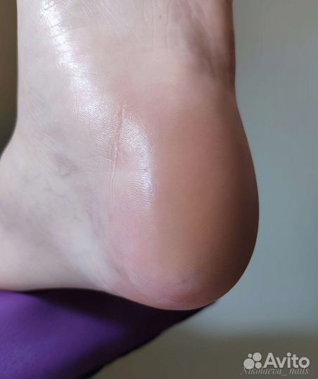 Маникюр педикюр