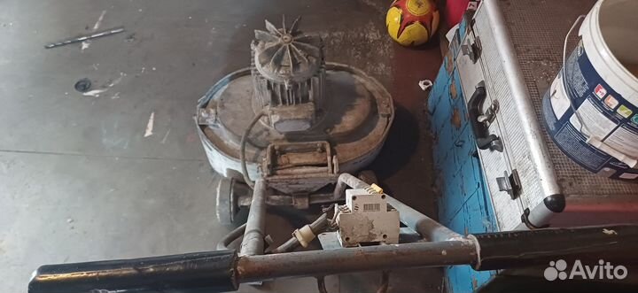 Шлифмашинка