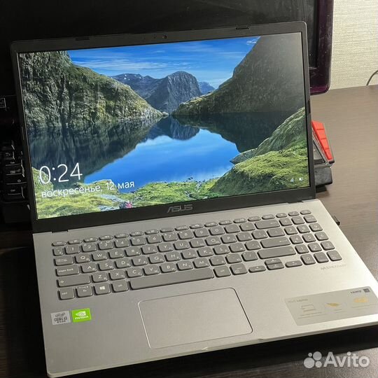 Ноутбук Asus Intel Core i3