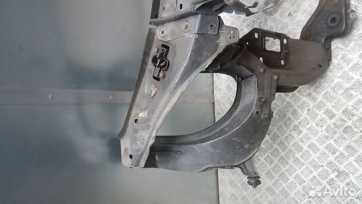 Передняя панель крепления облицовки (телевизор) mercedes benz M-class W164 2008